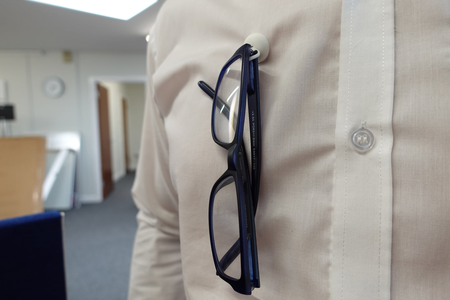 Spectaloop White - Out of stock